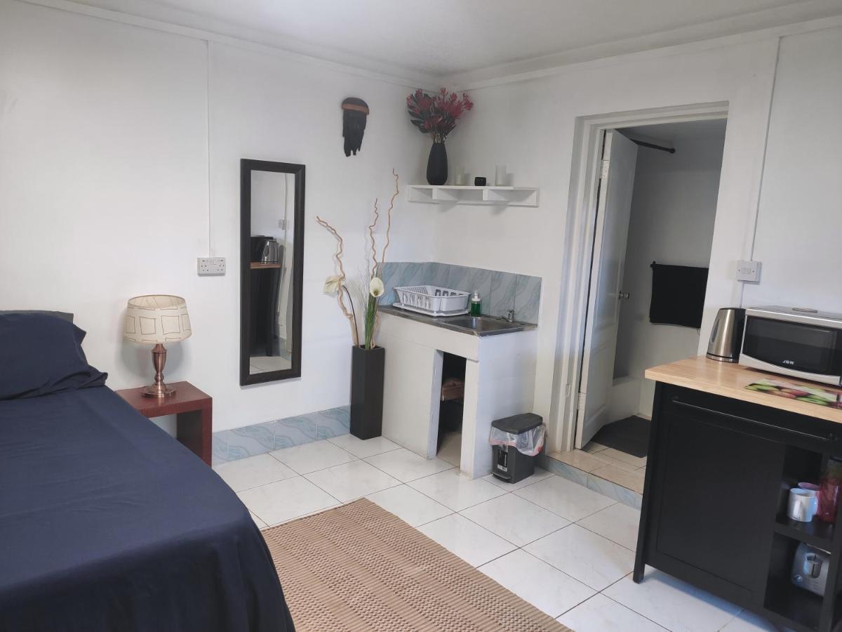 Montego Bay Garden Studio מראה חיצוני תמונה